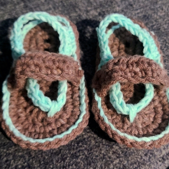 Crochet flip-flops 9-12 months - Picture 1 of 7